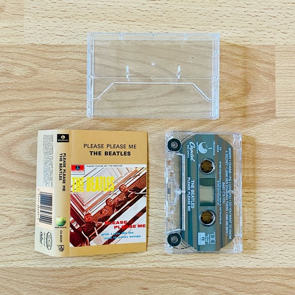 THE BEATLES Cassette Tape - Picture 5 of 6